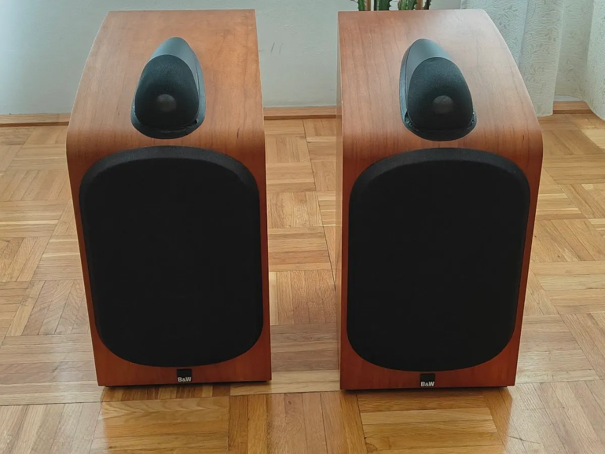 Used B&W 705 Bookshelf speakers for Sale | HifiShark.com