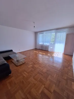 4-Zimmer-Wohnung mieten in Linz – 94 m², € 1.497 – Bild 3 von 13