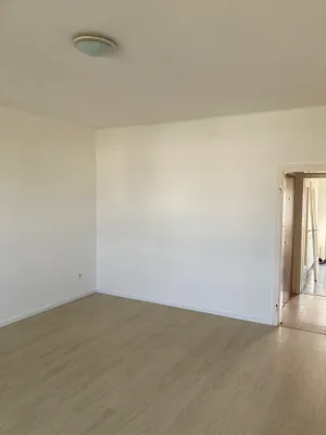 2-Zimmer-Wohnung mieten in Linz – 75 m², € 769 – Bild 8 von 13