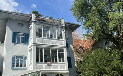 komplett sanierte Wohnung in wunderschöner Cottage Villa; Bus direkt zum Lycee Francais