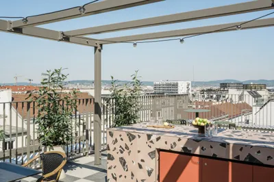 Stylische Kleinraumwohnung mit Rooftop, Gym & Sauna! – Bild 2