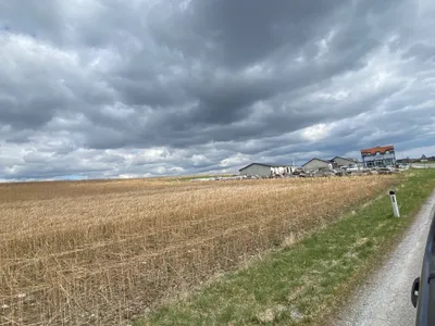 Immobilie kaufen in Krems Land – 34 000 m², € 850.000 – Bild 3 von 9