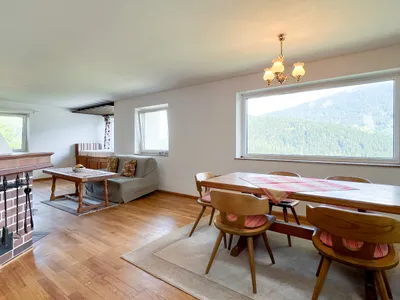 7-Zimmer-Haus kaufen in Sankt Johann im Pongau – 280 m², € 890.000 – Bild 2 von 12
