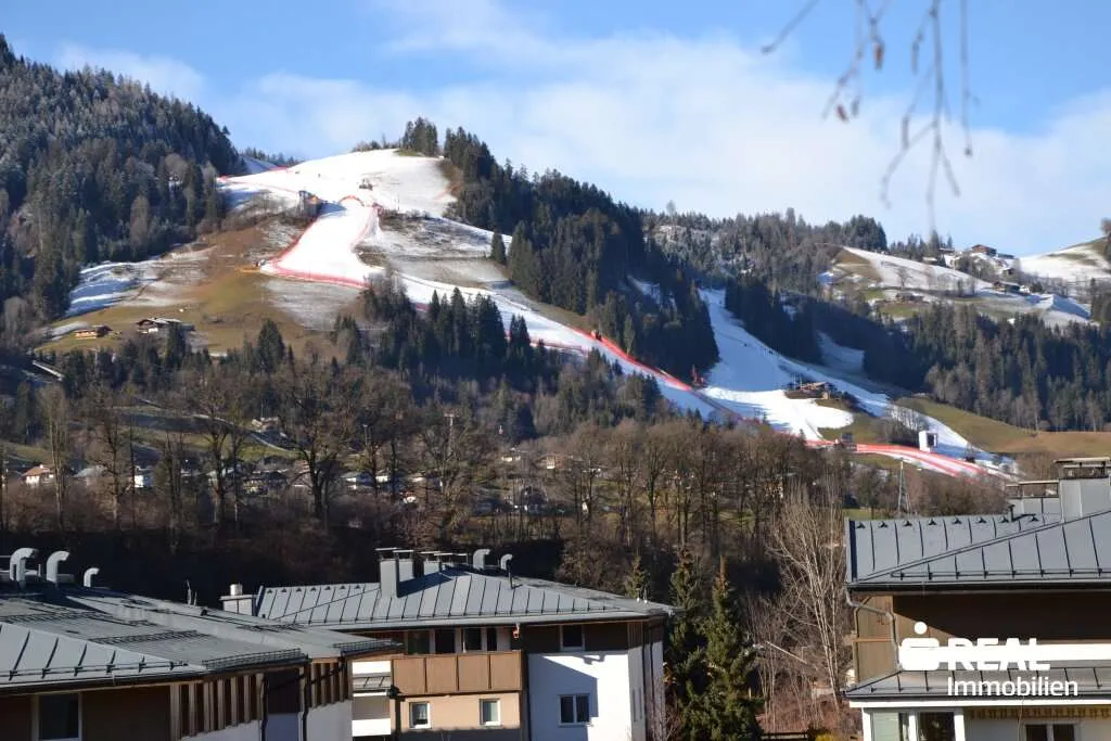 Baugrund in Zentrumsnähe von Kitzbühel mit traumhaftem Ausblick - Ansicht 2