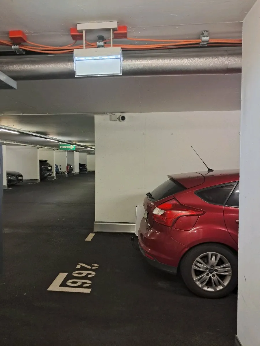 Tiefgaragenstellplatz DC Living, U1/ UNO-City, €140 all-in provisionsfrei - Ansicht 3