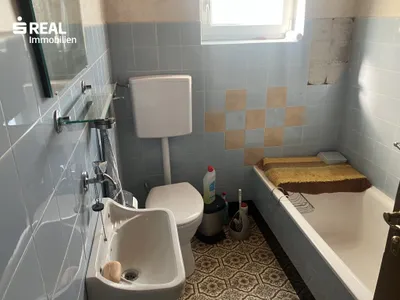6-Zimmer-Haus kaufen in Amstetten – 150 m², € 199.000 – Bild 14 von 34