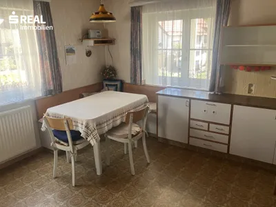 6-Zimmer-Haus kaufen in Amstetten – 150 m², € 199.000 – Bild 12 von 34