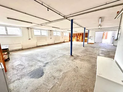 Gewerbeimmobilie mieten in Amstetten – 178 m², € 948 – Bild 5 von 9