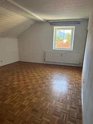 1-Zimmer-Wohnung mieten in Hallein – 33 m², € 560 – Bild 2 von 5