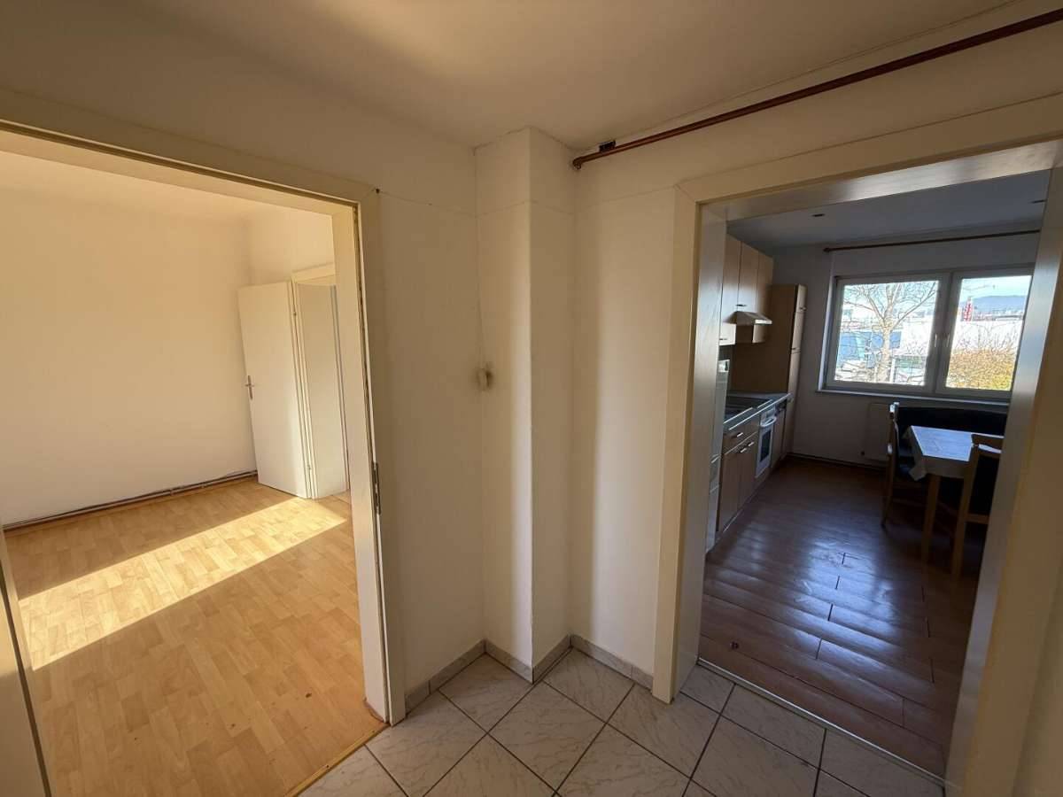 Charmante 2-Zimmer-Wohnung mit Gartenanteil und Garage in Graz-Straßgang - Ansicht 2