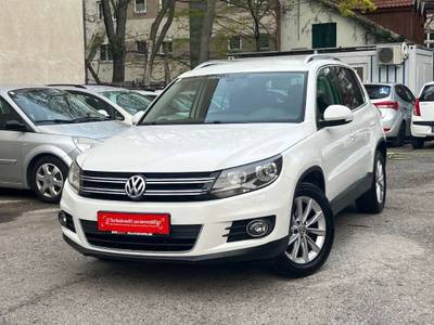 VW Tiguan 2,0 TDI BMT 4Motion Sport DSG **Parktron...