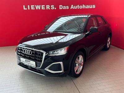 Audi Q2 35 TFSI admired