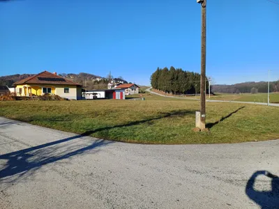 Grundstück kaufen in Güssing – 2 406 m², € 46.500