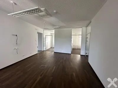 6-Zimmer-Gewerbeimmobilie mieten in Graz-Umgebung – 132 m², € 1.894 – Bild 4 von 9