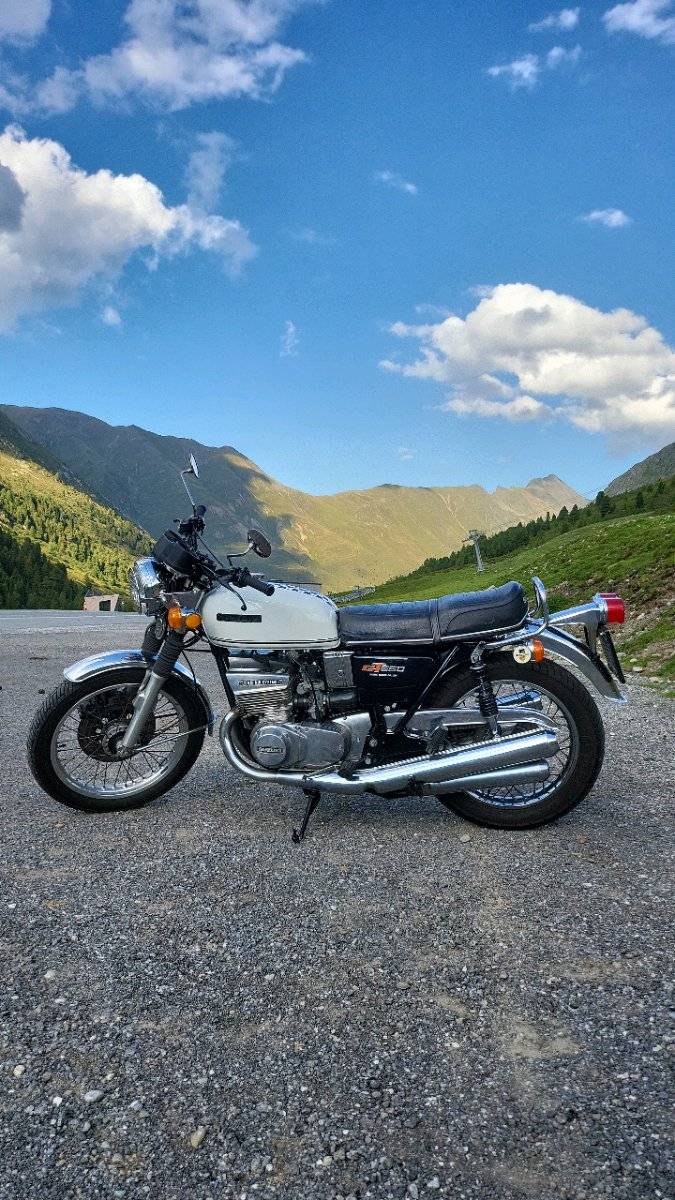 Suzuki GT 550