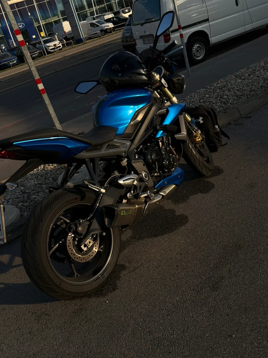 Triumph Street Triple