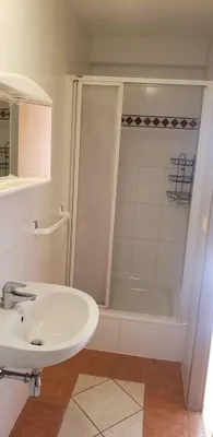 5-Zimmer-Haus mieten in Wien – 155 m², € 2.200 – Bild 8 von 14