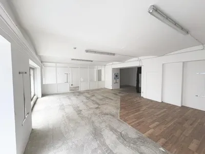 Gewerbeimmobilie mieten in Wien – 84 m², € 833