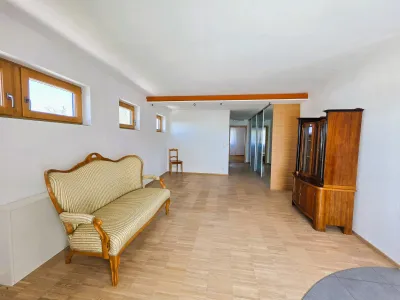 7-Zimmer-Gewerbeimmobilie kaufen in Gmunden – 184 m², € 420.000 – Bild 16 von 36
