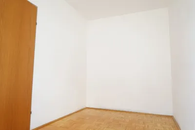 2-Zimmer-Wohnung mieten in Linz – 44 m², € 727 – Bild 10 von 23