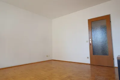 2-Zimmer-Wohnung mieten in Linz – 44 m², € 727 – Bild 7 von 23