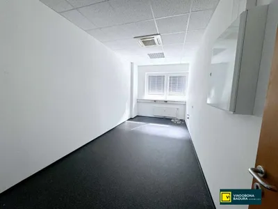 5-Zimmer-Gewerbeimmobilie mieten in Wien – 289 m², € 3.696 – Bild 8 von 8