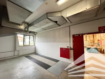 Gewerbeimmobilie mieten in Freistadt – 900 m², € 10.513 – Bild 7 von 12