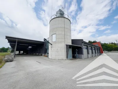 Gewerbeimmobilie mieten in Freistadt – 900 m², € 10.513 – Bild 11 von 12