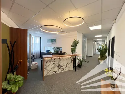 Gewerbeimmobilie mieten in Urfahr-Umgebung – 25 m², € 500 – Bild 3 von 10