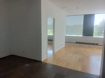 Gewerbeimmobilie mieten in Wels – 74 m², € 887 – Bild 3 von 5