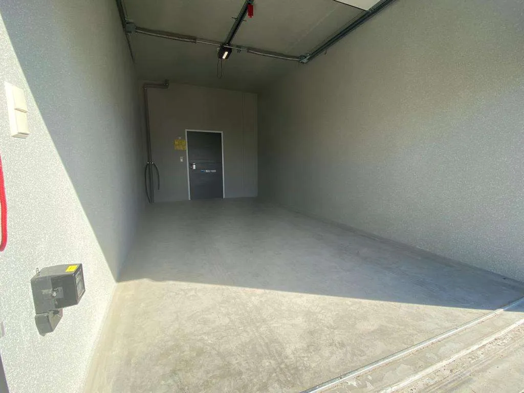gib deinem Leben mehr Stauraum - miete deine Garage! TYP 8 - Ansicht 3
