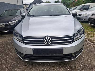 VW Passat Variant Comfortline BMT 2,0 TDI DPF DSG