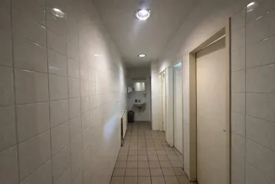 24-Zimmer-Gewerbeimmobilie mieten in Wien – 1 060 m², € 10.000 – Bild 9 von 22