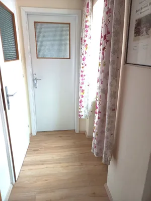 8-Zimmer-Gewerbeimmobilie kaufen in Hollabrunn – 285 m², € 299.000 – Bild 14 von 48