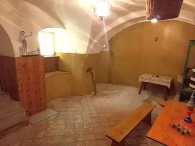8-Zimmer-Gewerbeimmobilie kaufen in Hollabrunn – 285 m², € 299.000 – Bild 29 von 48