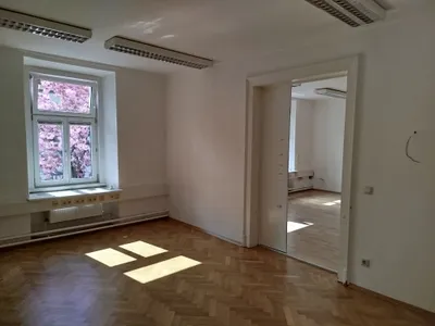 3-Zimmer-Wohnung mieten in Bruck-Mürzzuschlag – 115 m², € 1.214 – Bild 3 von 4