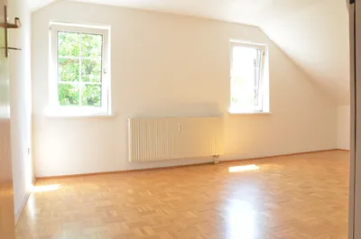 4-Zimmer-Wohnung mieten in Graz – 95 m², € 1.270 – Bild 2 von 11