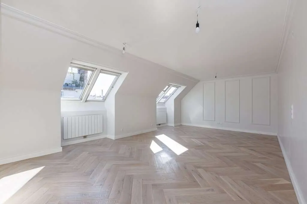 Klassische 74m² sanierte Dachgeschosswohnung - Helle, stilvolle Wohnoase in 1040 Wien - Ansicht 2