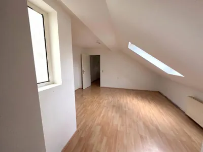 2-Zimmer-Wohnung kaufen in Mödling – 77 m², € 150.000 – Bild 7 von 11