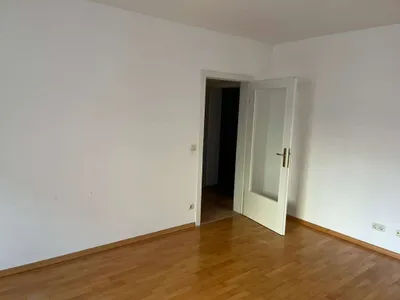 1-Zimmer-Wohnung mieten in Graz – 32 m², € 450 – Bild 13 von 16