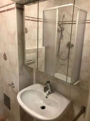 1-Zimmer-Wohnung mieten in Graz – 32 m², € 450 – Bild 8 von 16