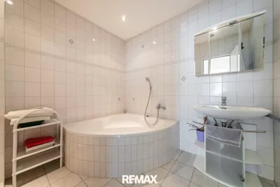 Gewerbeimmobilie kaufen in Kufstein – 365 m², € 2.200.000 – Bild 13 von 20