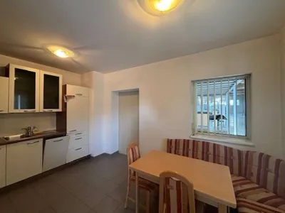 4-Zimmer-Gewerbeimmobilie mieten in Neusiedl am See – 115,29 m², € 2.500 – Bild 2 von 7
