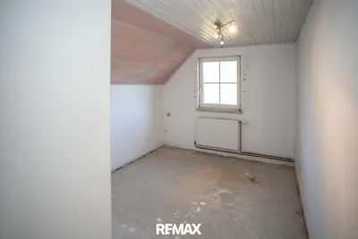 5-Zimmer-Haus kaufen in Krems Land – 117 m², € 97.000 – Bild 14 von 17