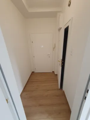 1-Zimmer-Wohnung mieten in Baden – 28 m², € 650 – Bild 4 von 14