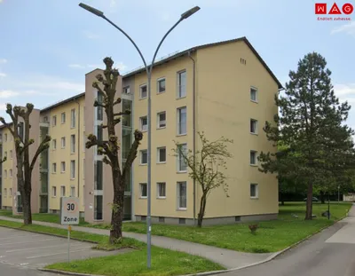 Gewerbeimmobilie mieten in Steyr – 79 m², € 775