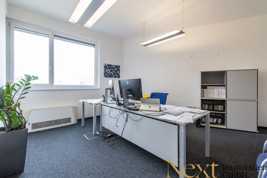 Großzügige Bürofläche mit herrlichem Donaublick, Dachterrasse und ESG-Zertifizierung in Linz zu vermieten! – pohled 3