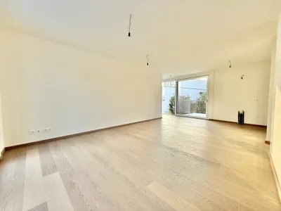 MIETTRAUM MIT BLICK INS GRÜNE - 3-Zimmer Dachgeschoss Wohnung - Erstbezug - BJ 2025 - Eigener Dachgarten - Balkon – Bild 2
