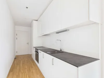 16. OG | 1 Zimmer-Wohnung | Balkon 4m² | Blick Richtung Innenstadt – Bild 3