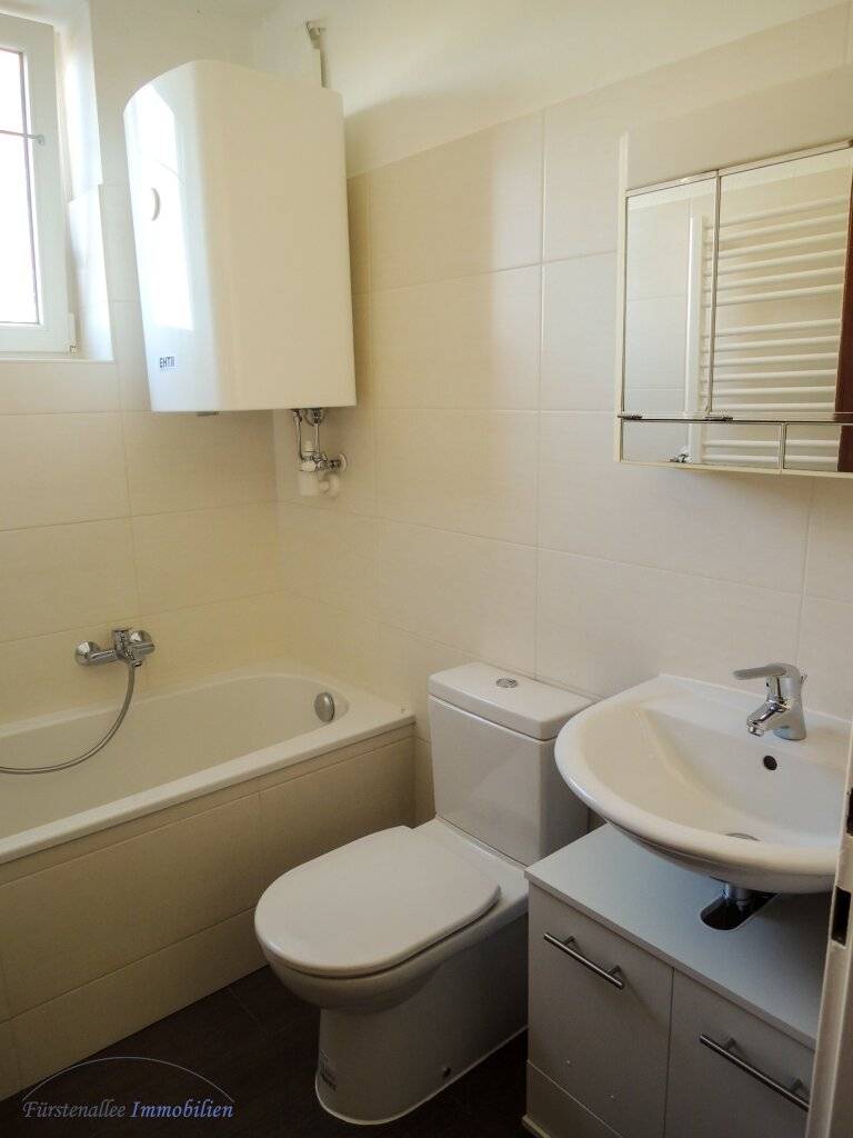KAUF SALZBURG STADT - ITZLING: Freundliche 35 m² Garconniere - inkl. 4 m² West-Loggia - Ansicht 2
